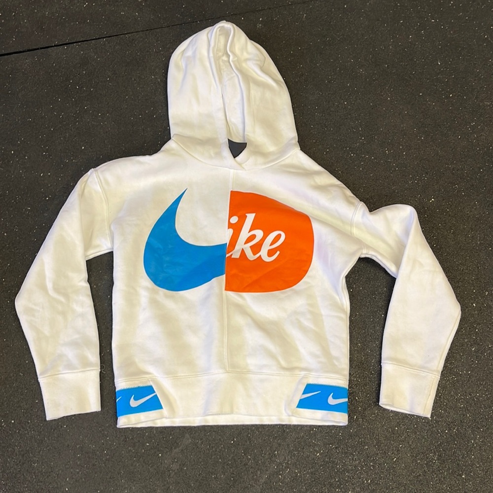 Youth Nike sweatshirt